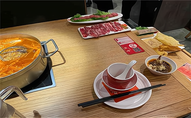 尚品潮汕牛肉火锅 用产品与服务打动消费者的心